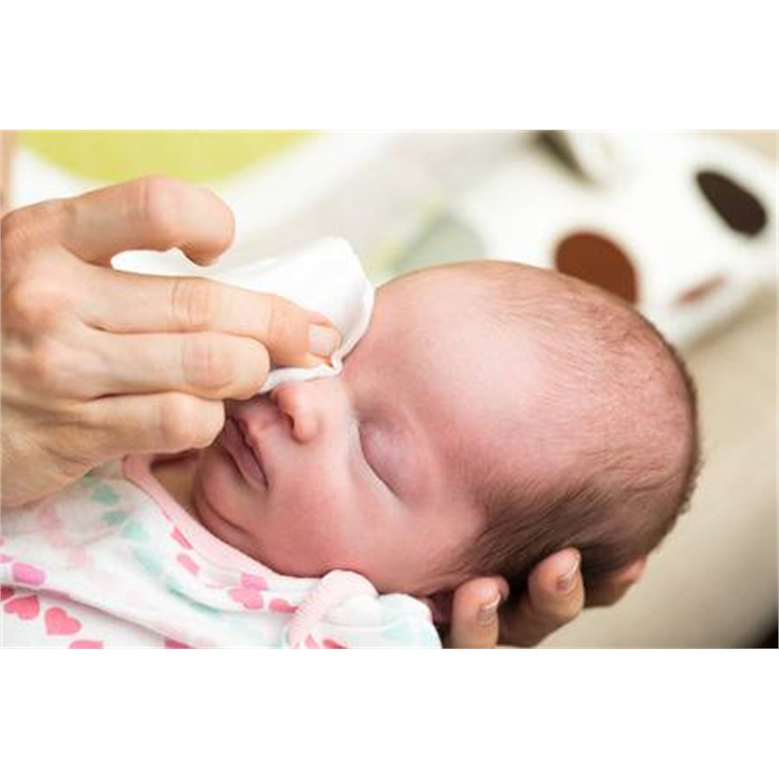 Opticare Baby Göz Çevresi ve Kirpik Temizleme Mendili