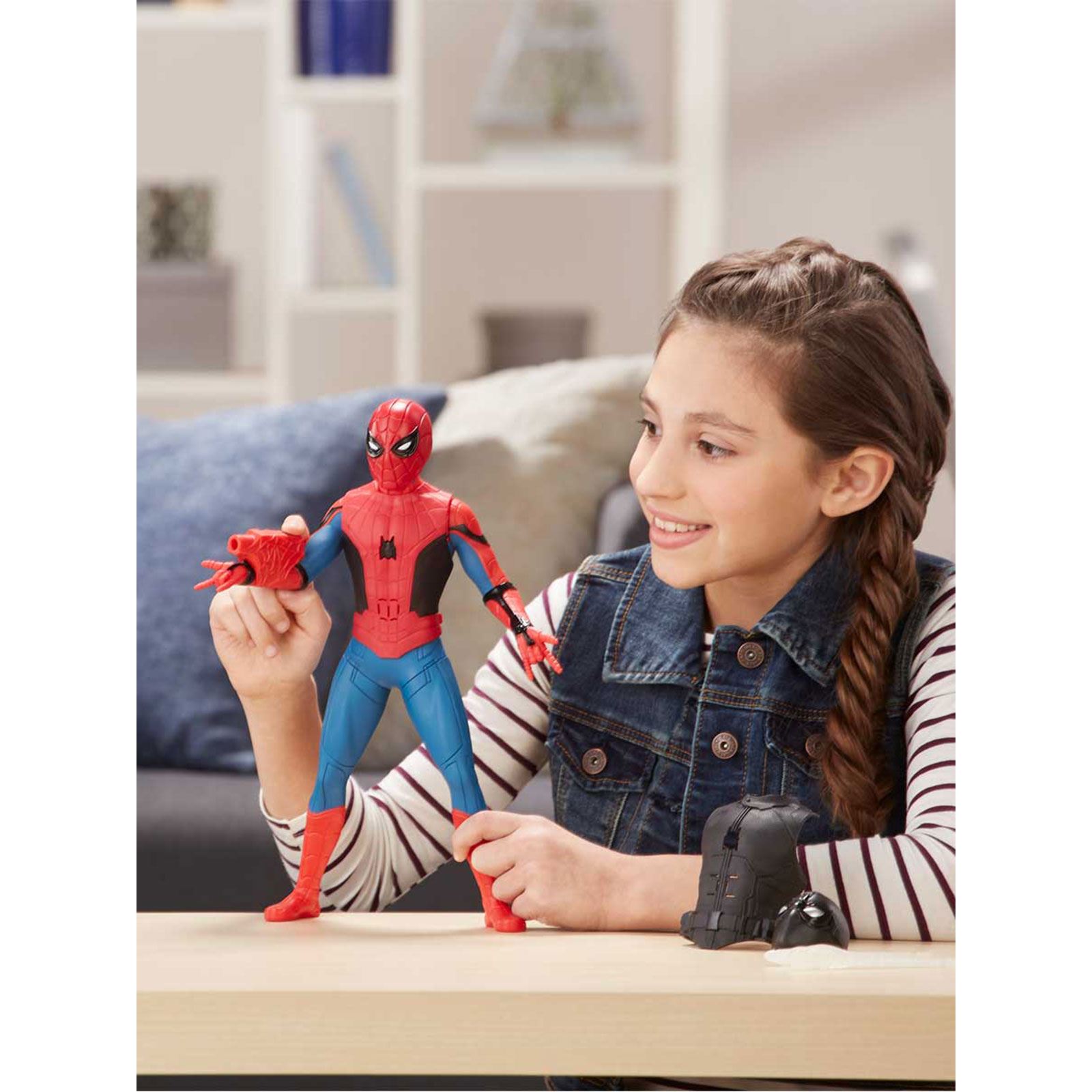Spiderman : Far From Home Dev Elektronik Spiderman Figürü 4+ Yaş