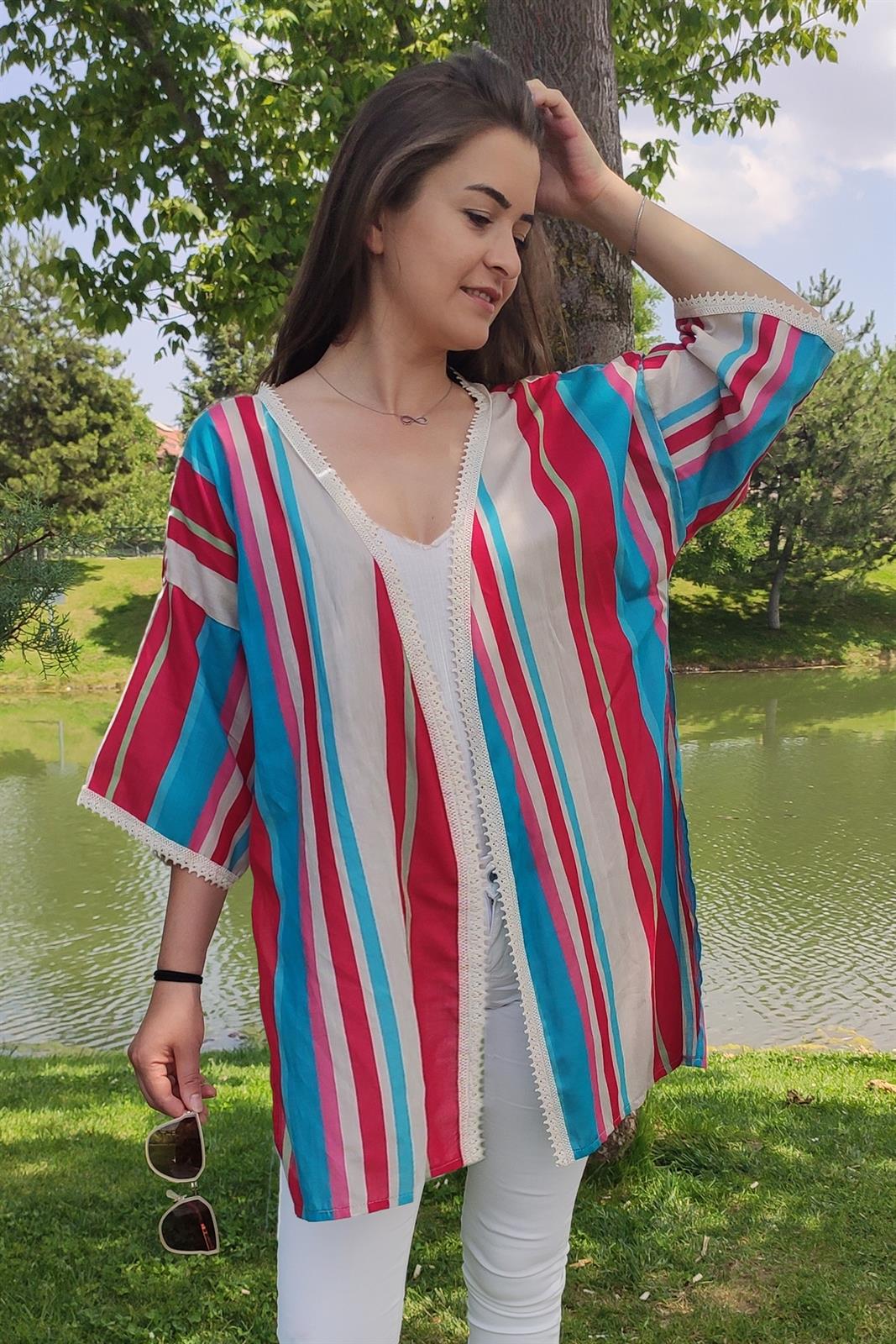 Shecco Babba Dantel Detaylı Renkli Kimono Kaftan