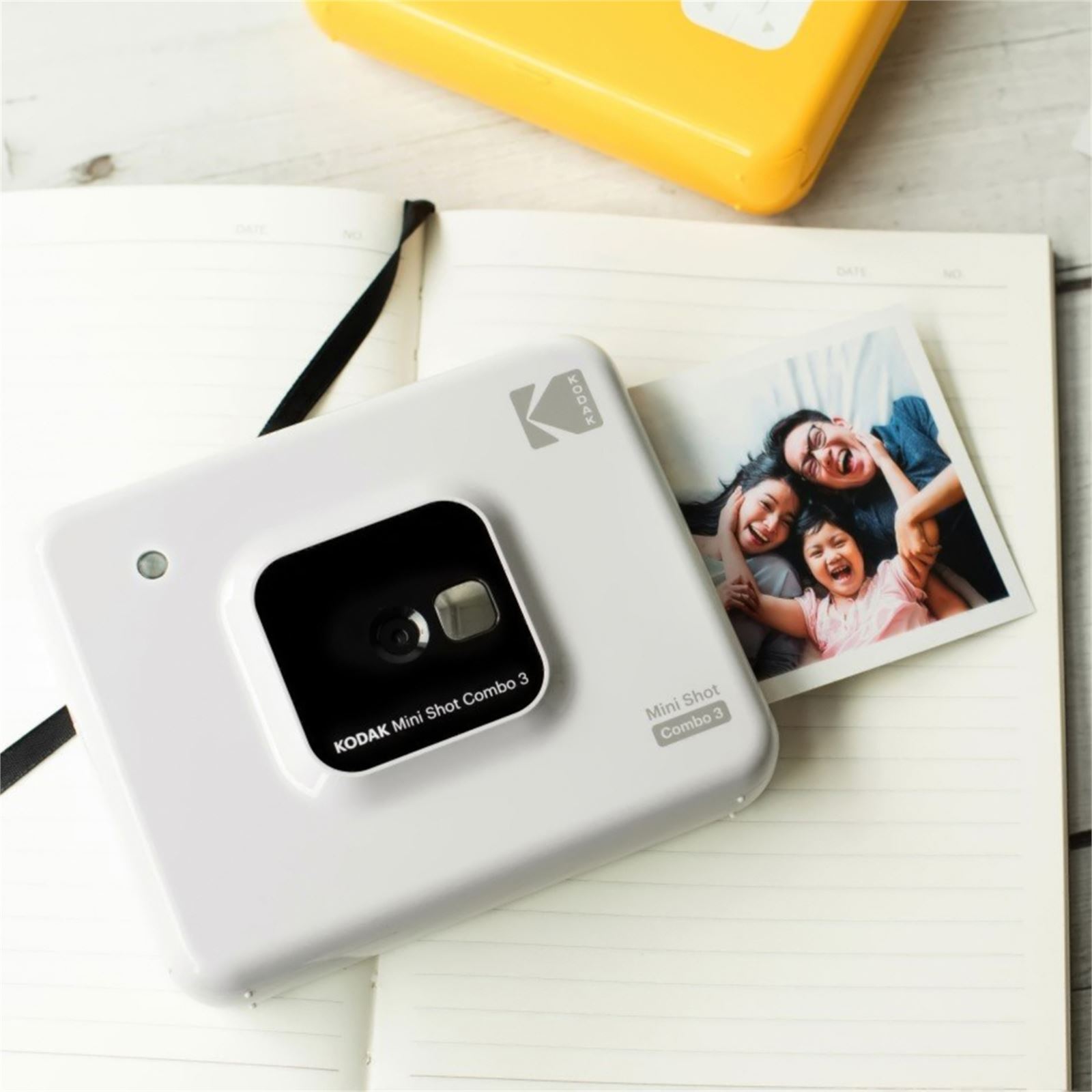 Kodak Mini Shot Combo 3 - C300 Anında Baskı Dijital Fotoğraf Makinesi Beyaz (ICRG-330 Hediyeli)