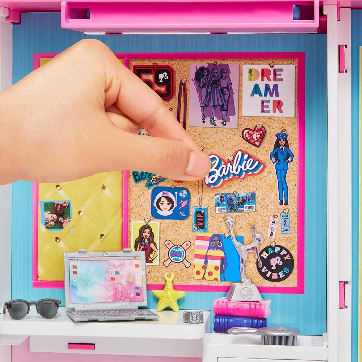 Barbie'nin Rüya Gardırobu MTL-GBK10