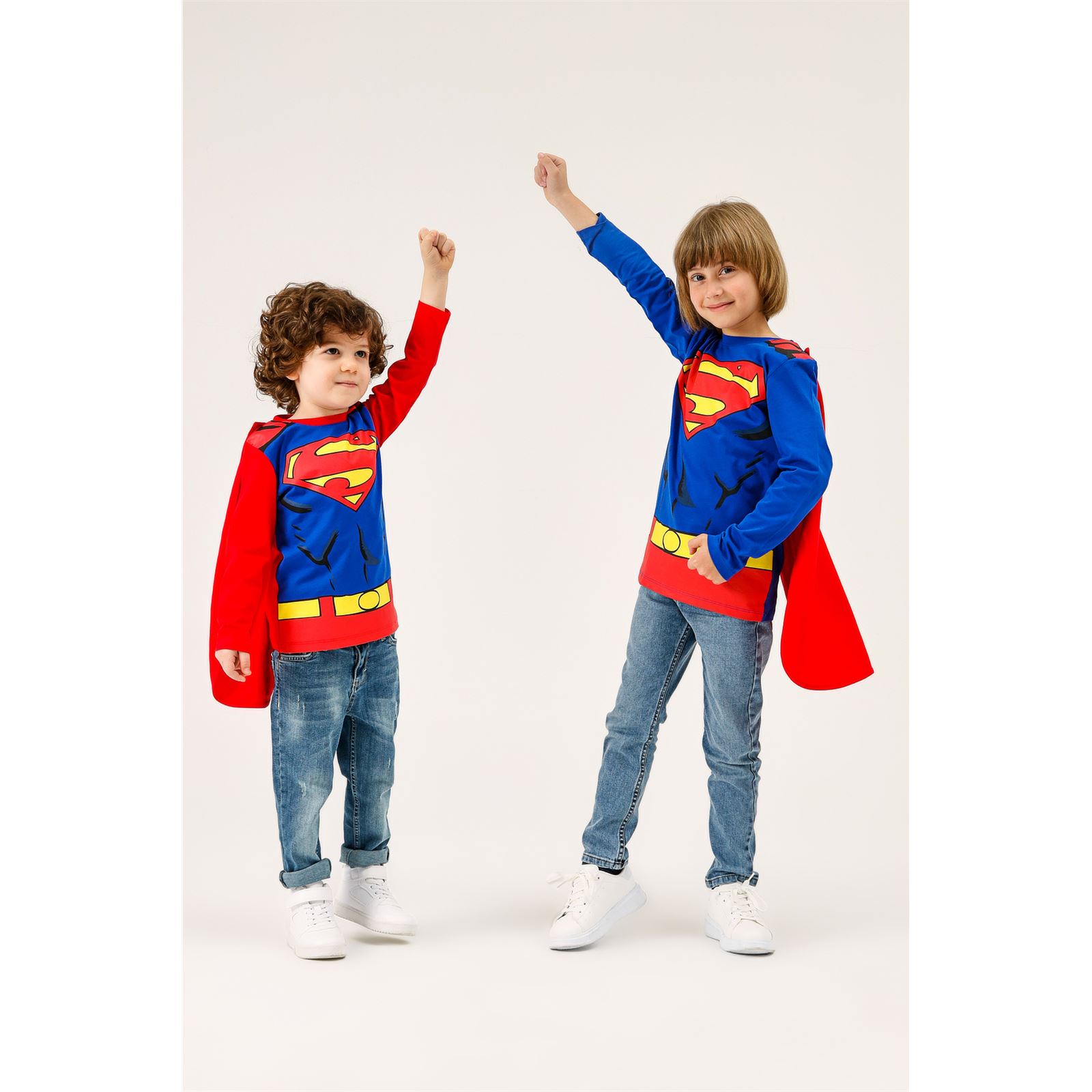Superman Erkek Çocuk Pelerinli Sweatshirt 2-5 Yaş Kırmızı