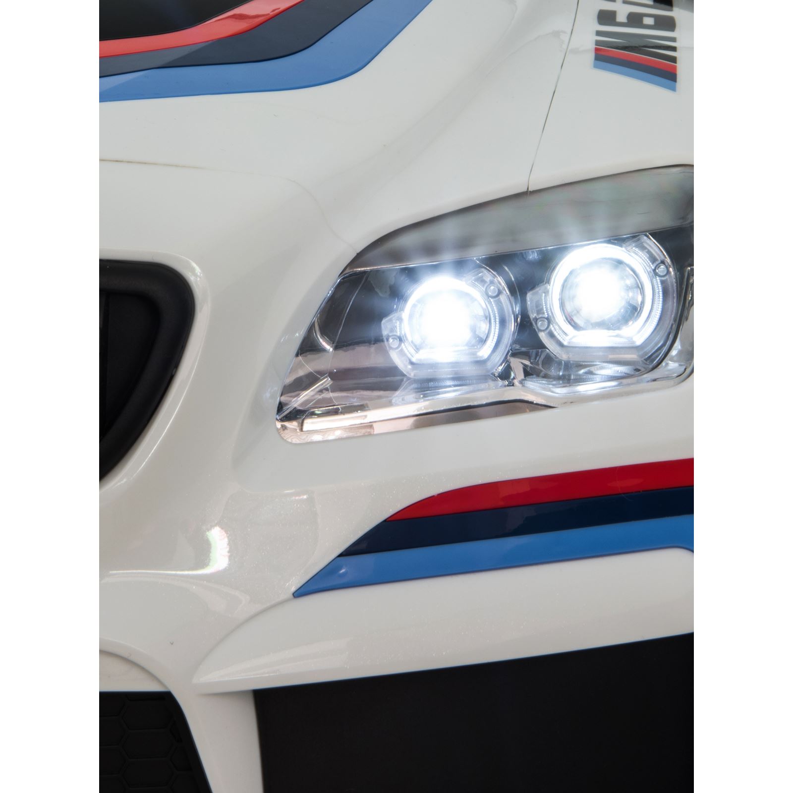 Kraft BMW M6 GT3 Akülü Araba Beyaz